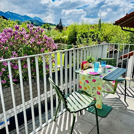 Apartment Berg Fux - 5 Neue Wohlfuehl Fewos - Bergblick, Zentral & Ruhig, Einige Fewos Mit Hund Oder Allergikerfreundlich Sonthofen