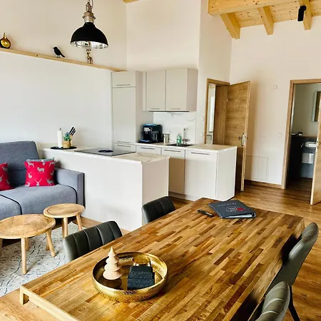Berg Fux - 5 Neue Wohlfuehl Fewos - Bergblick, Zentral & Ruhig, Einige Fewos Mit Hund Oder Allergikerfreundlich Apartment *